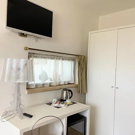 Carone Suite-charme&pool Bed & Breakfast Polignano a Mare