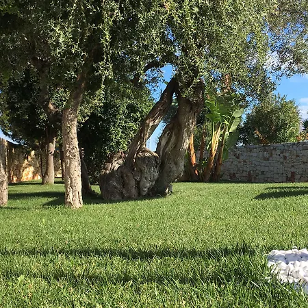 Couette-café Carone Suite-charme&pool 4*