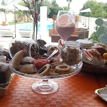 Carone Suite-charme&pool 4*