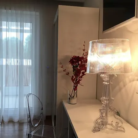 Carone Suite-charme&pool