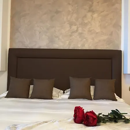 Carone Suite-charme&pool Couette-café 4*