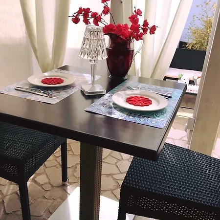 Carone Suite-charme&pool Bed & Breakfast