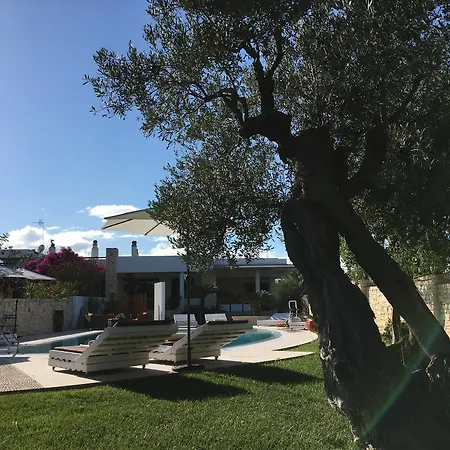 Carone Suite-charme&pool Polignano a Mare