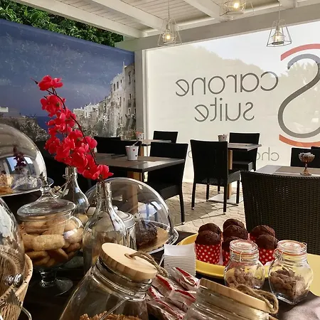 Carone Suite-charme&pool فندق مبيت وإفطار 4*