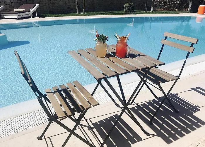 Carone Suite-charme&pool Bed and breakfast